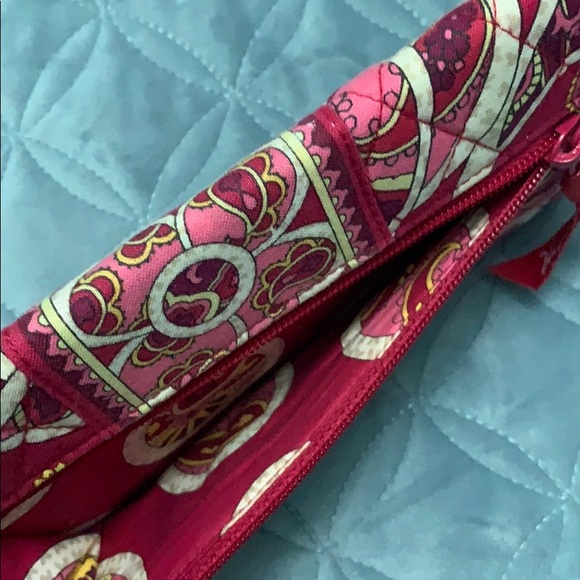Vera Bradley Wallet Rosy Posies - Picture 8 of 8
